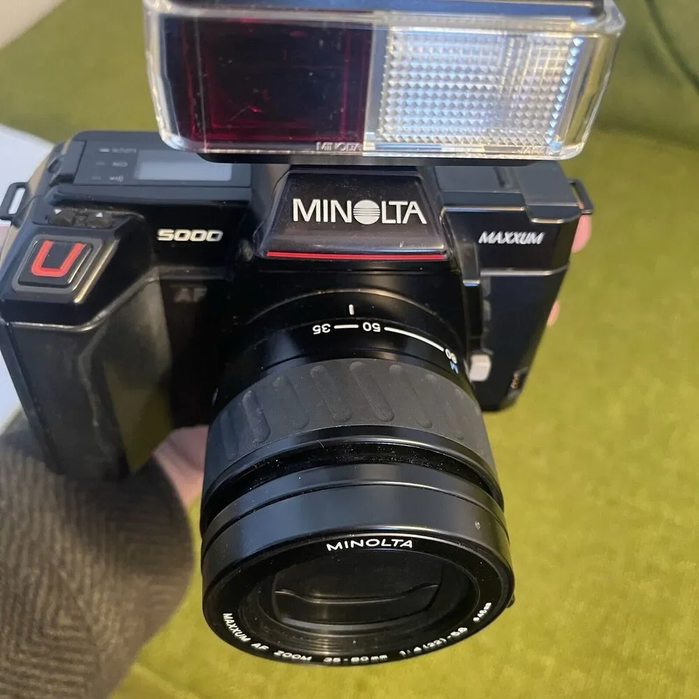Vintage 1986 Minolta Maxxum 5000 AF SLR 35mm Film Camera - Maxxum 46mm Lens